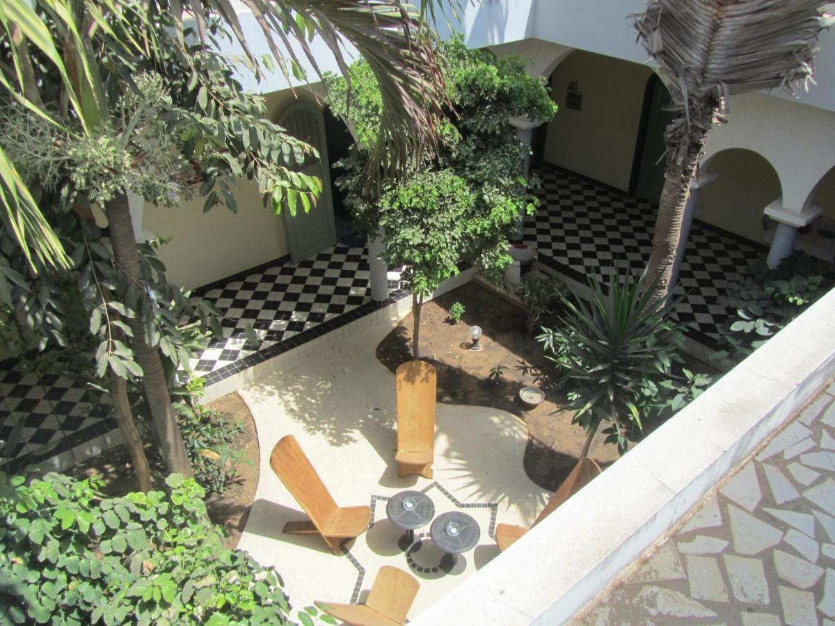 Keur Diam - Maison De La Paix Saly Portudal Luaran gambar